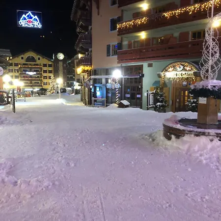 Apartment T3 Arc 1950 Skis Aux Pieds Sauna, Hammam, Jacuzzi Les Arcs (Savoie)